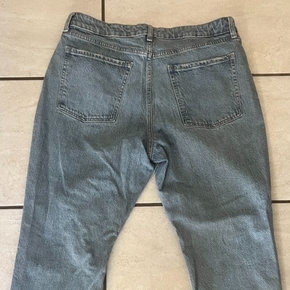 Old Navy Bootcut Jeans - Picture 2 of 5
